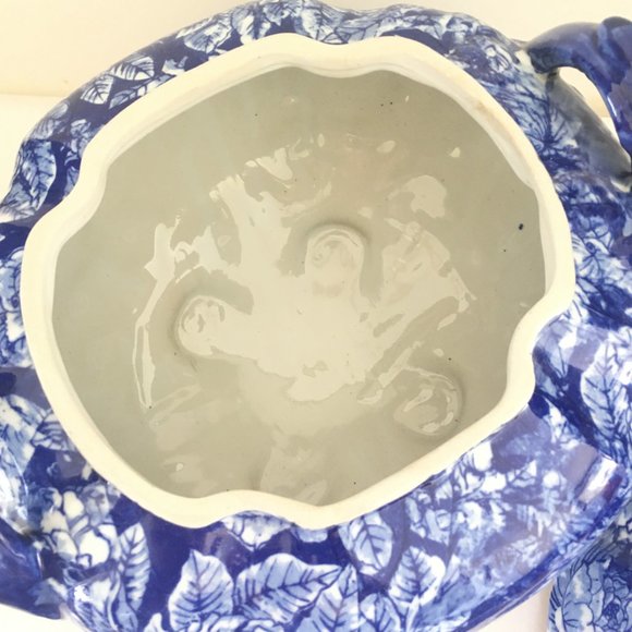 Victoria Ware TUREEN Bowl Flow Blue Cover Foot Soup Vege Chintz Floral Console - Picture 9 of 15
